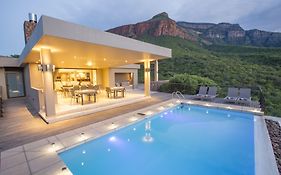 Umvangati House